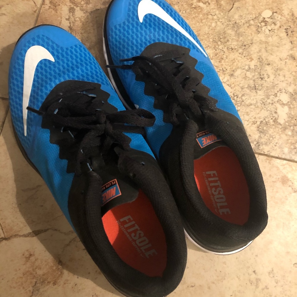 Nike FS Lite